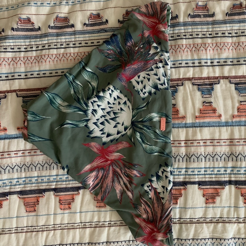 Roxy floral bathing suit bottoms.
